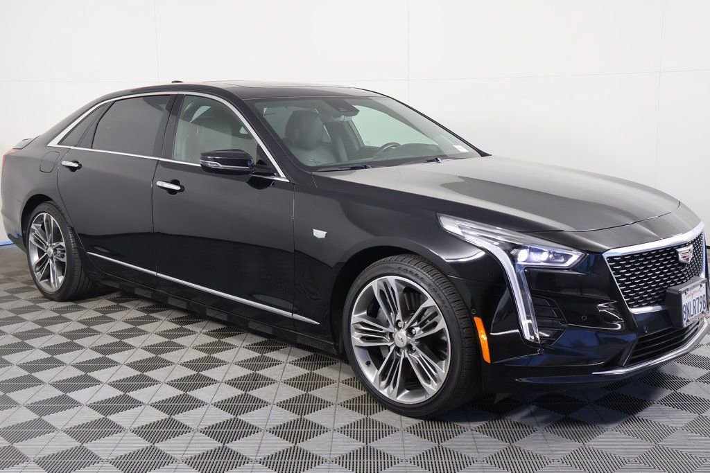 Used 2019 Cadillac CT6 Platinum w/ LPO, Exterior Accent Package image 2