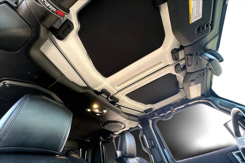 Used 2021 Jeep Gladiator Rubicon image 17