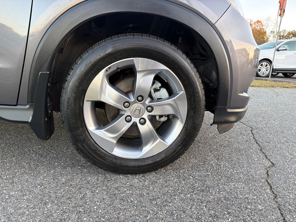 Used 2018 Honda HR-V LX image 34