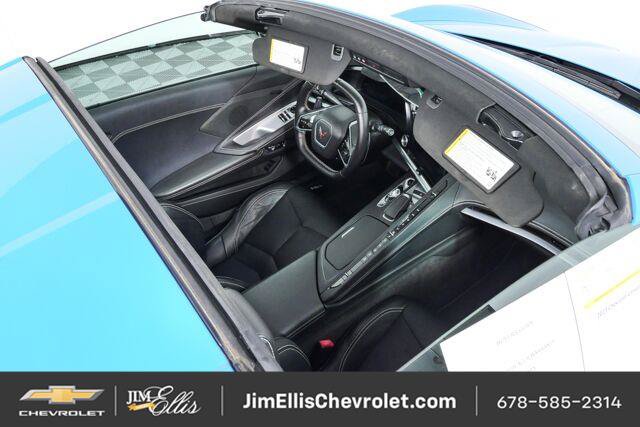 Used 2023 Chevrolet Corvette Stingray Coupe w/ 1LT RWD image 26