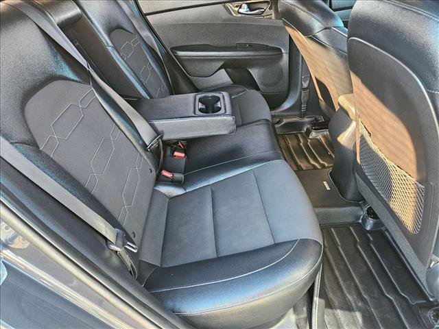 Used 2021 Kia Forte GT-Line image 24