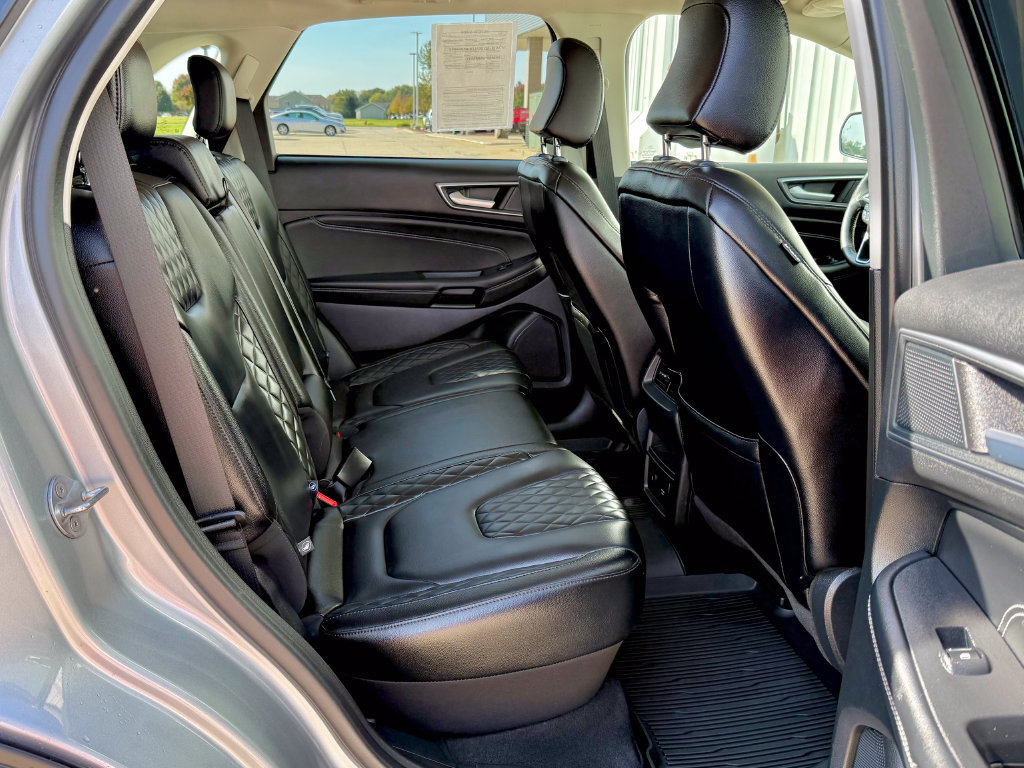 Used 2024 Ford Edge Titanium AWD/4WD image 20