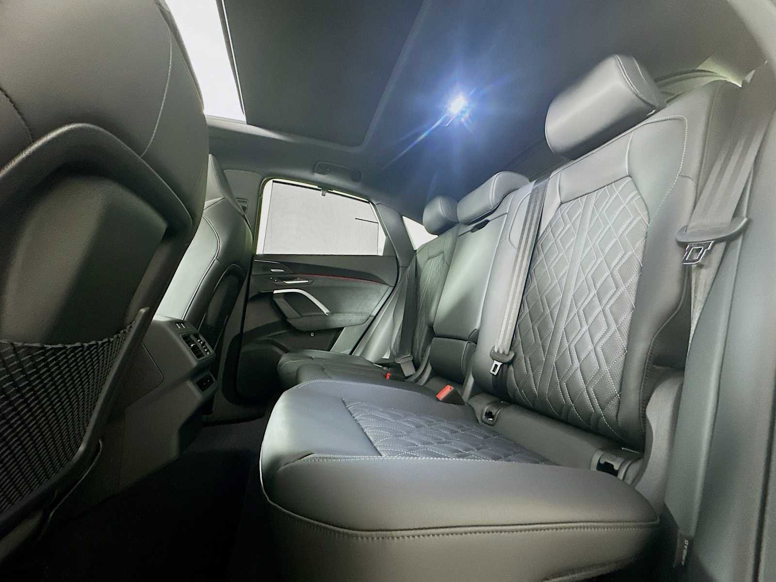 New 2026 Audi SQ5 Premium Plus AWD/4WD image 22
