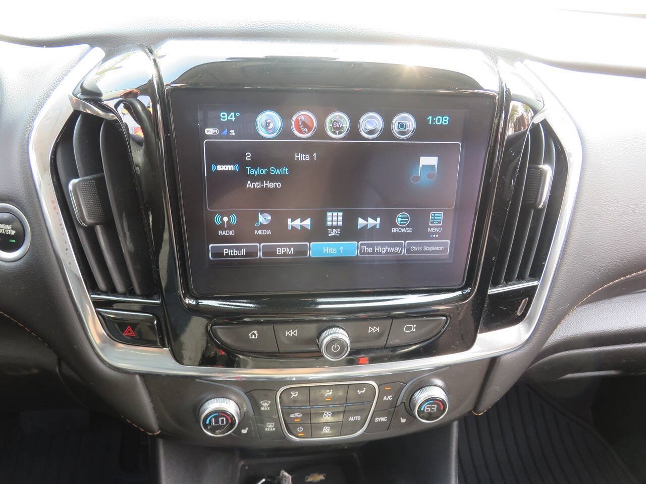 Used 2018 Chevrolet Traverse LT AWD/4WD image 14