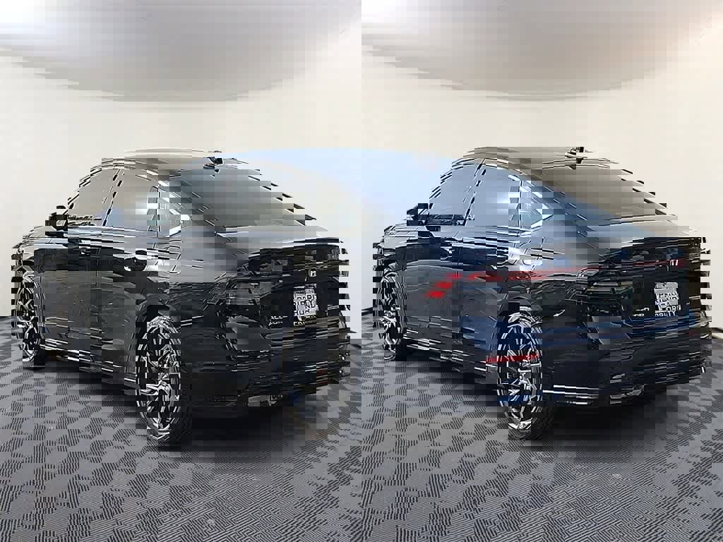 Used 2025 Honda Accord Touring image 5