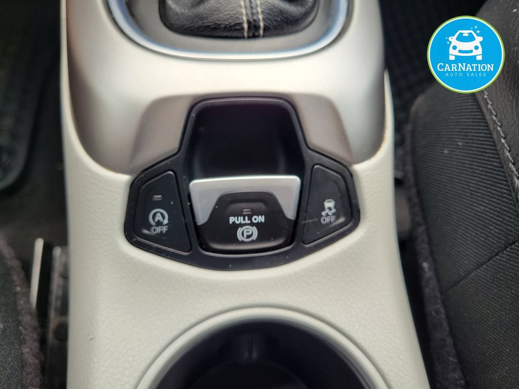 Used 2019 Jeep Compass Latitude w/ Cold Weather Group AWD/4WD image 25