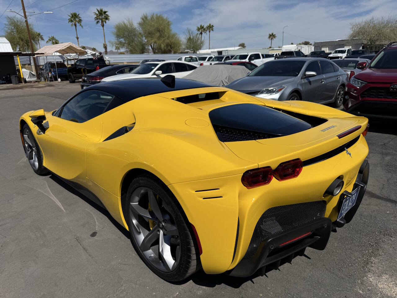 Used 2022 Ferrari SF90 Stradale image 6