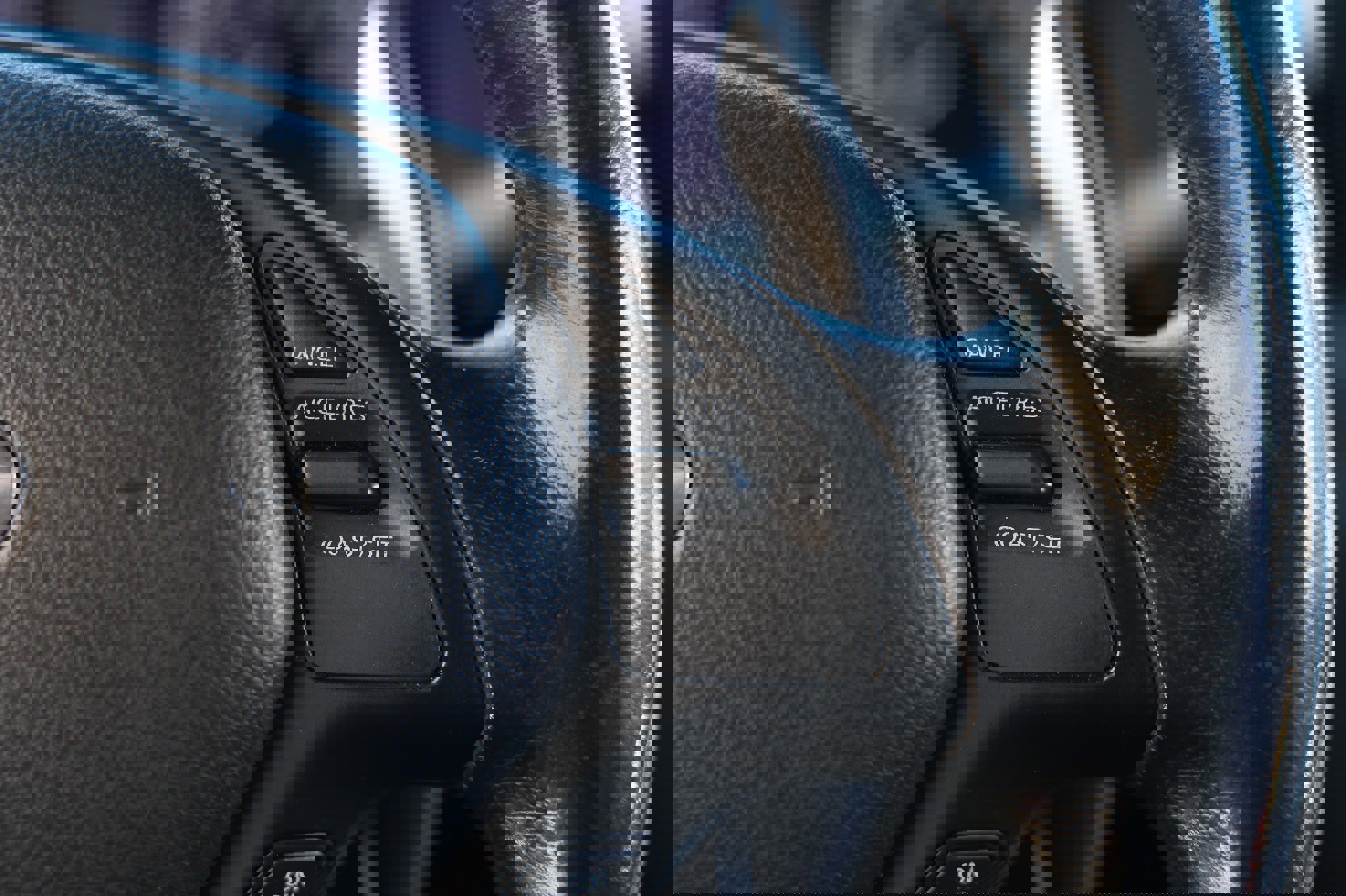 Used 2013 INFINITI G37 x Coupe w/ Premium Pkg image 33