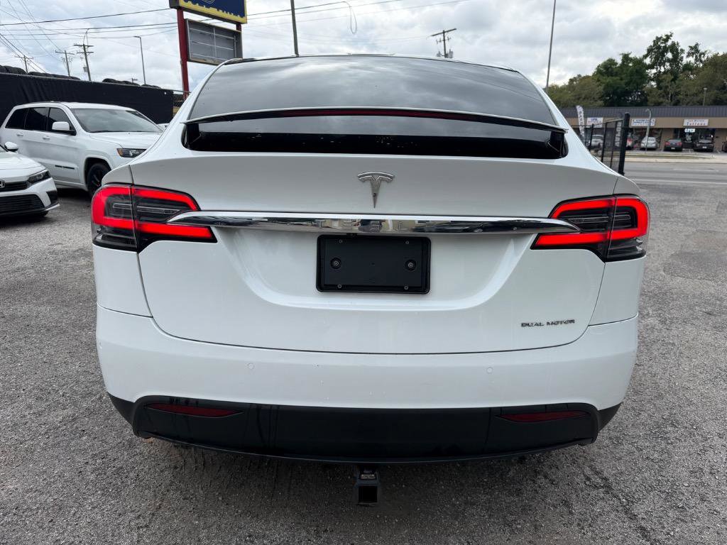 Used 2020 Tesla Model X Long Range image 6