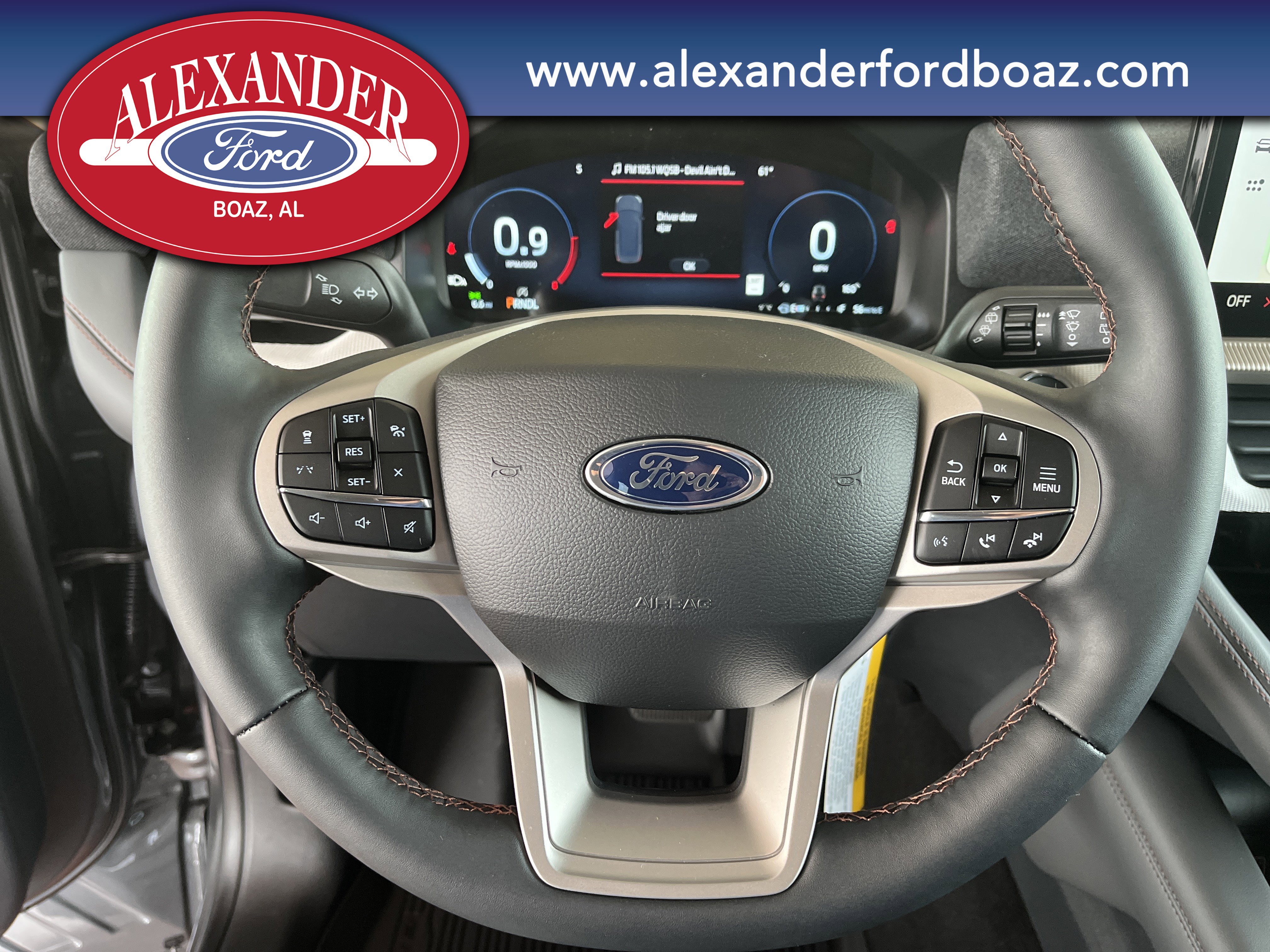 New 2026 Ford Explorer Active w/ Active Comfort Package image 24