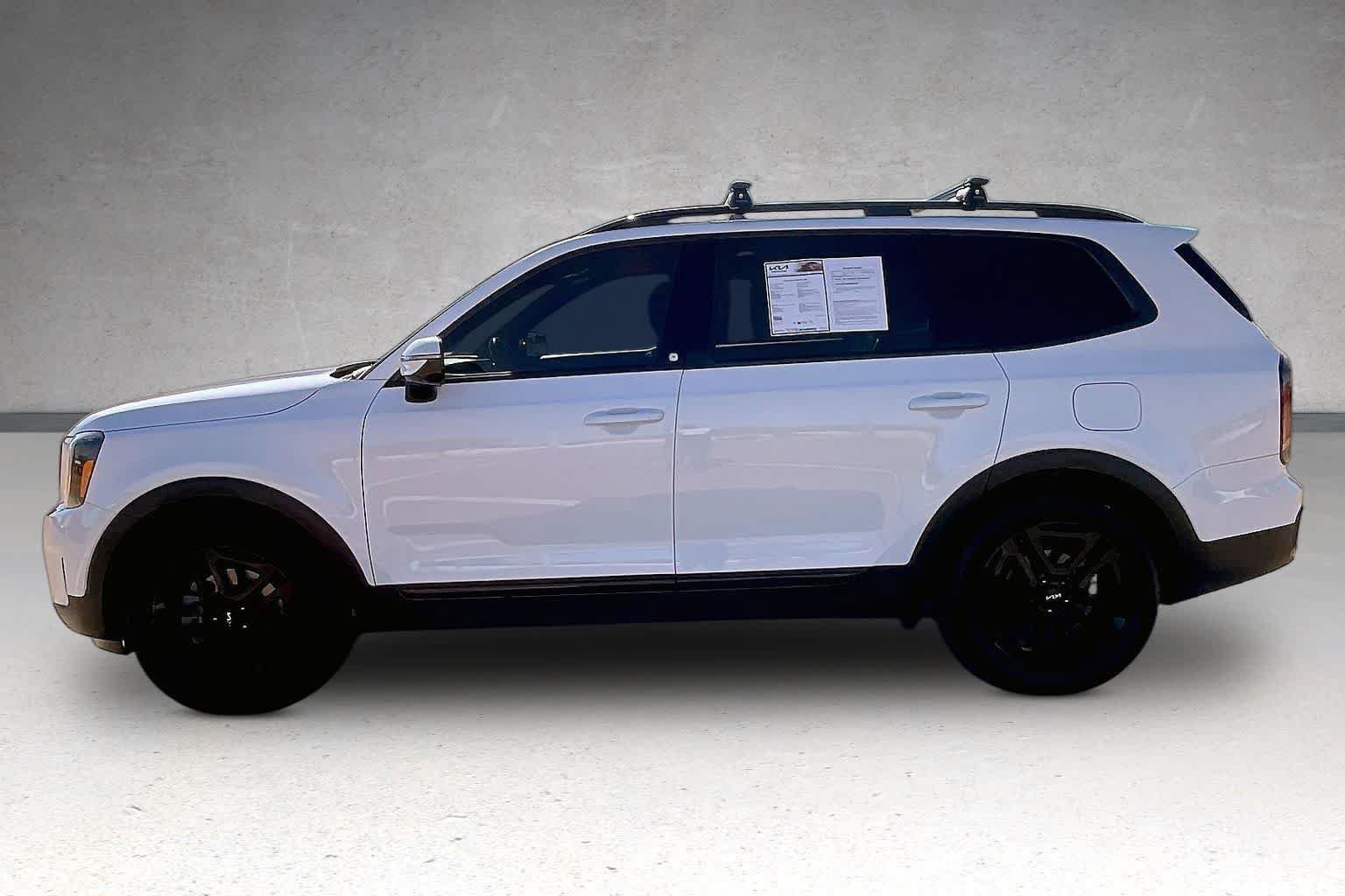 Certified 2024 Kia Telluride SX X-Line AWD/4WD image 3