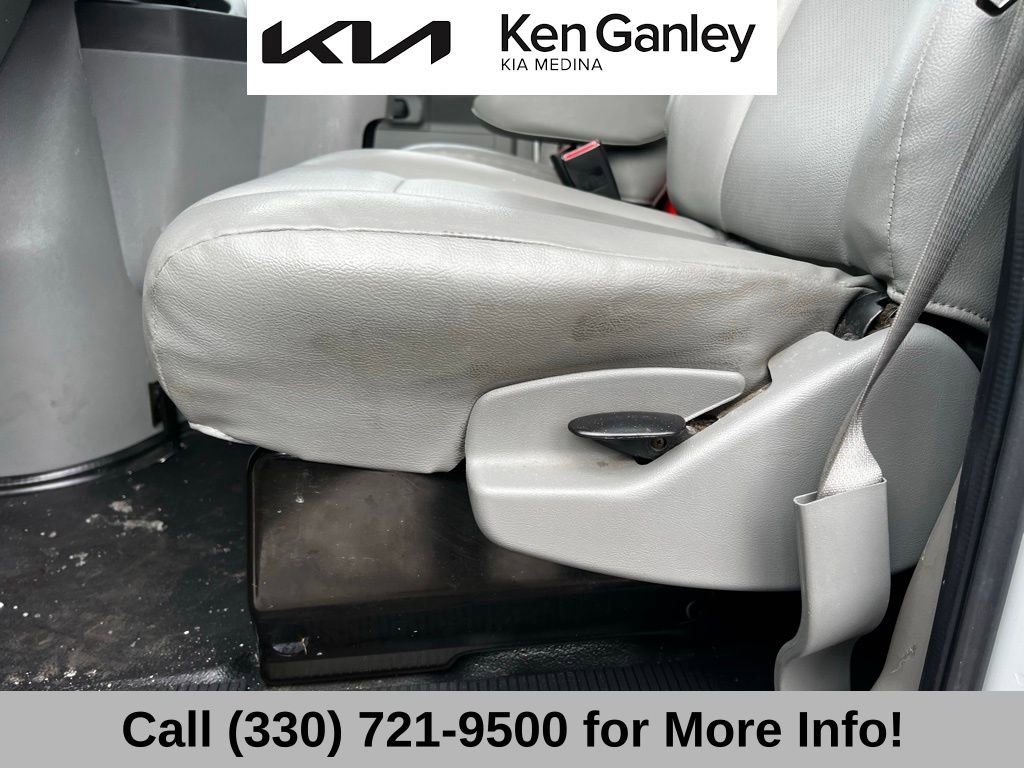 Used 2024 Ford E-450 and Econoline 450 Super Duty w/ Power Windows & Locks Group image 20