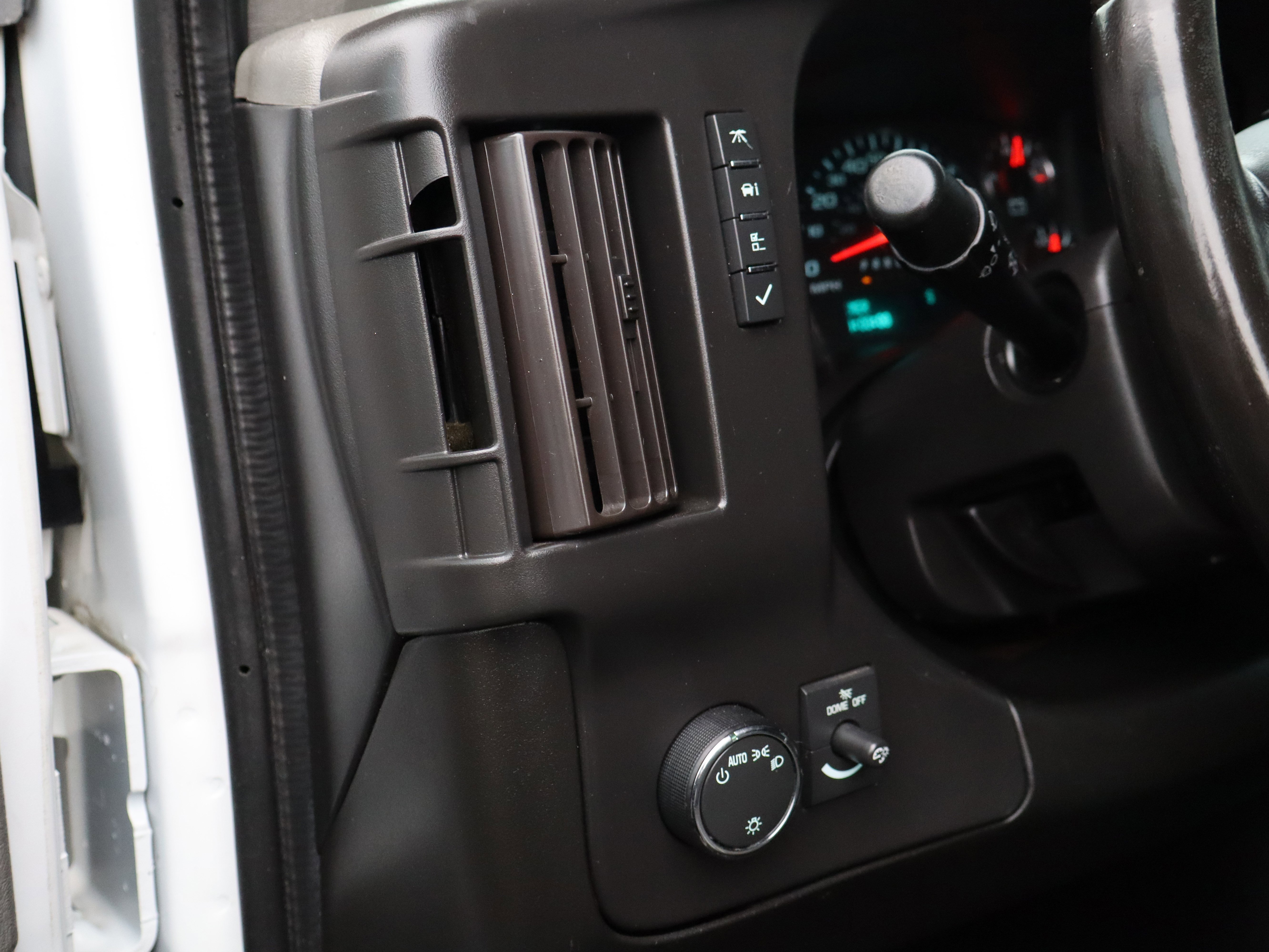 Used 2021 Chevrolet Express 2500 Extended w/ Driver Convenience Package image 36