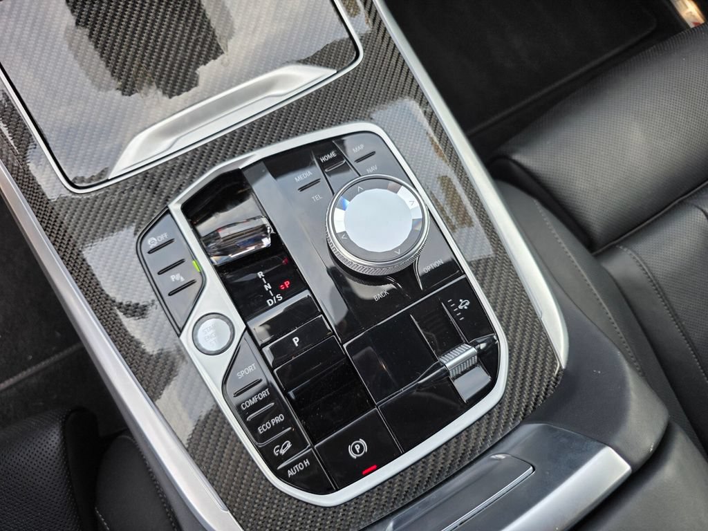 Certified 2024 BMW X7 M60i w/ Executive Package AWD/4WD image 26