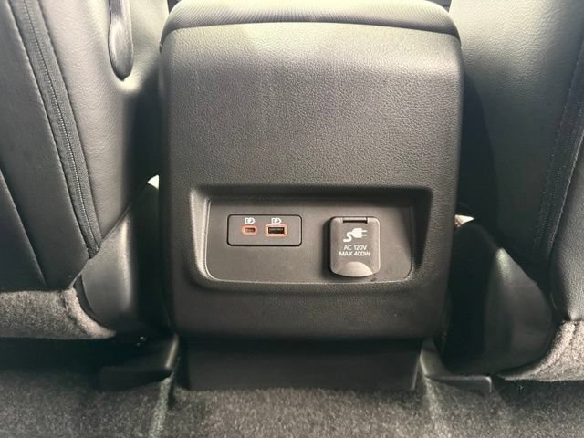 Used 2024 Nissan Frontier PRO-4X AWD/4WD image 27