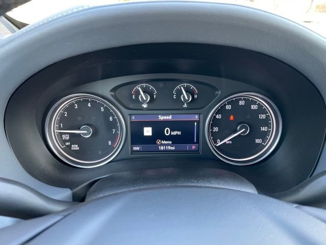 Used 2024 Buick Enclave Essence w/ Experience Buick Package image 22