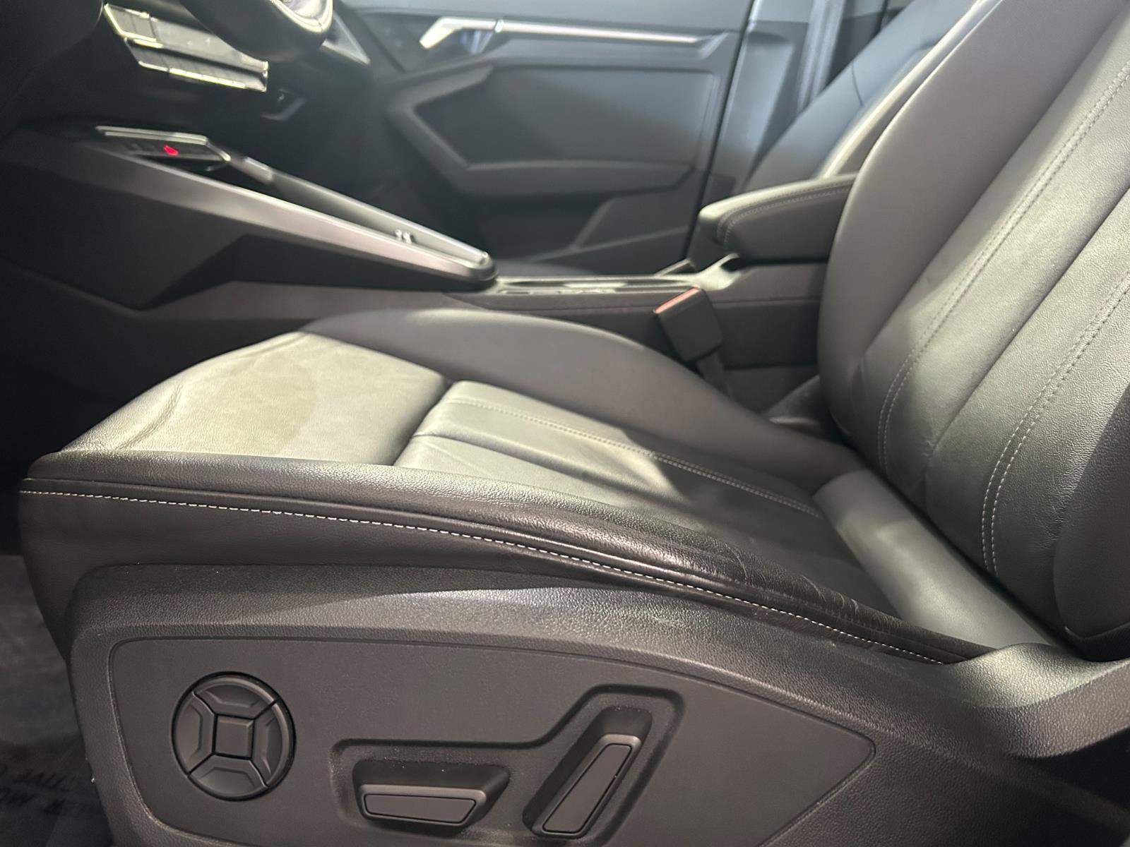 Used 2022 Audi A3 2.0T Premium image 17