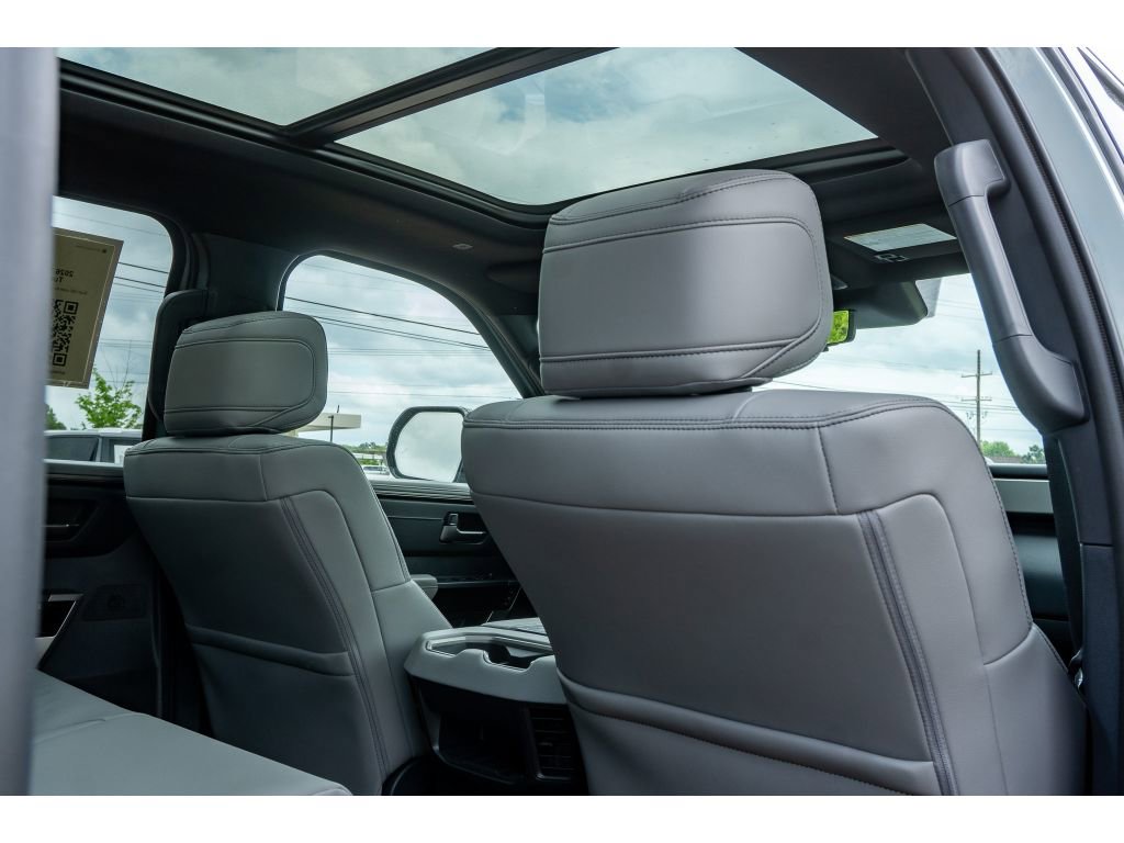 Used 2026 Toyota Tundra Limited image 16
