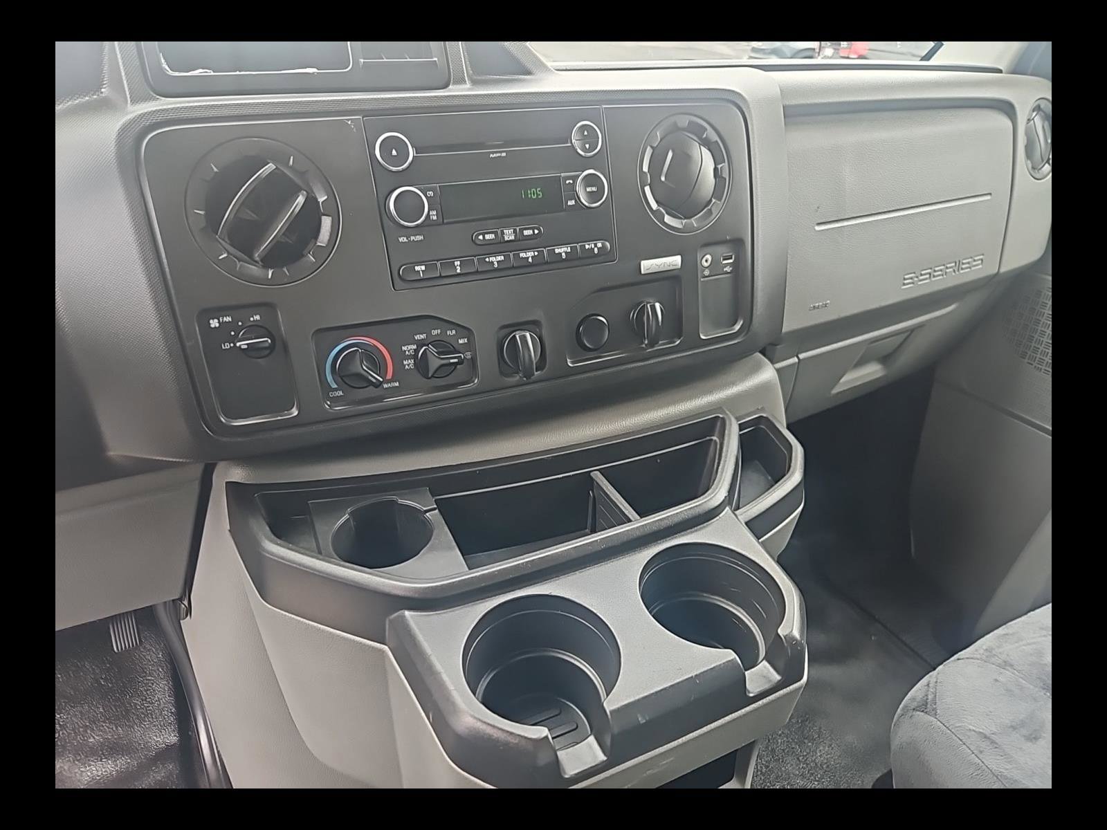 Used 2019 Ford E-350 and Econoline 350 Super Duty w/ Power Windows & Locks Group RWD image 8