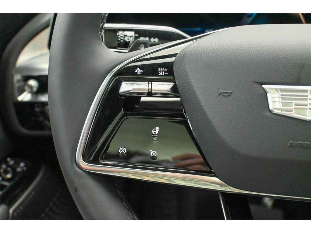 New 2025 Cadillac Lyriq Sport image 24