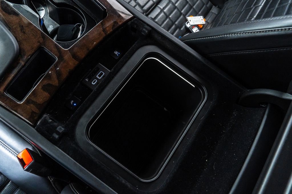 Used 2022 Cadillac Escalade Sport Platinum w/ Heavy-Duty Trailer Package image 26