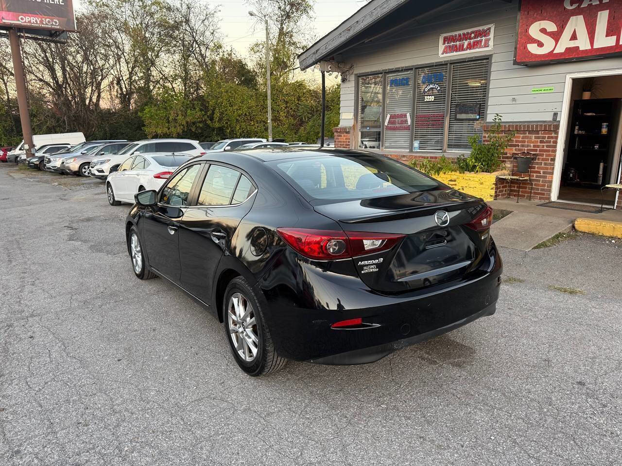 Used 2014 MAZDA MAZDA3 i Touring image 3