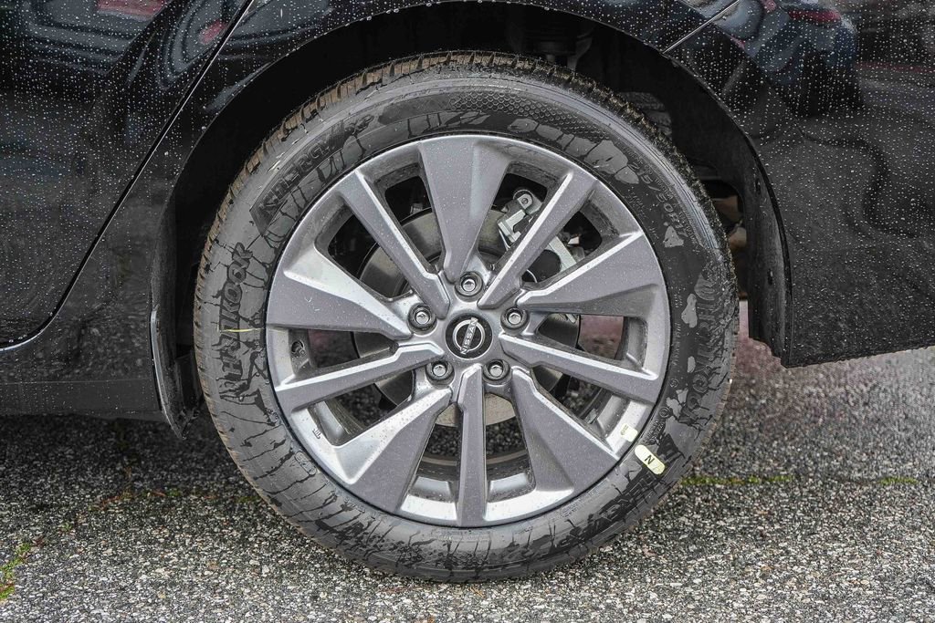 New 2026 Nissan Sentra SL w/ Floor Mat Package FWD image 11