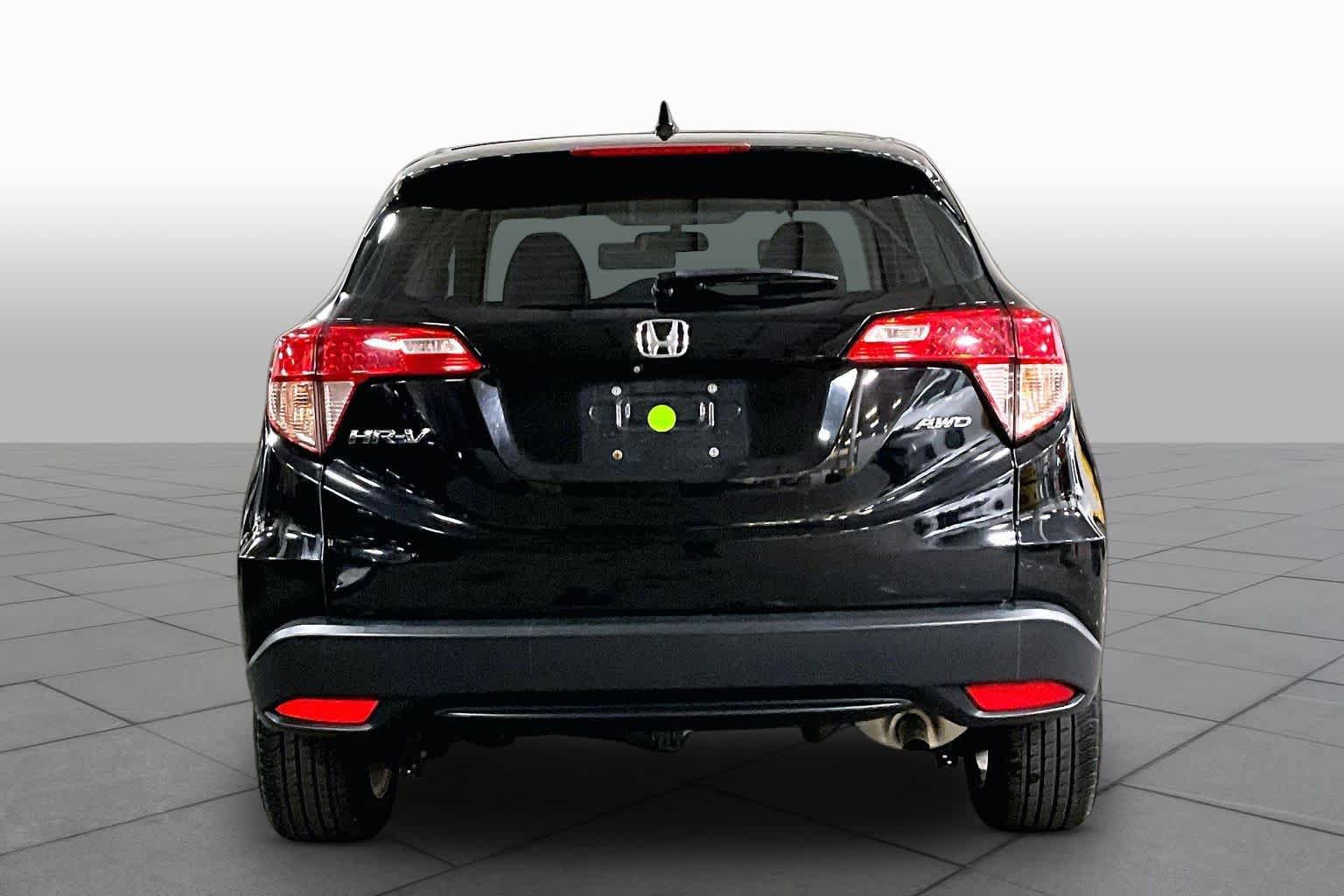 Used 2016 Honda HR-V LX image 5