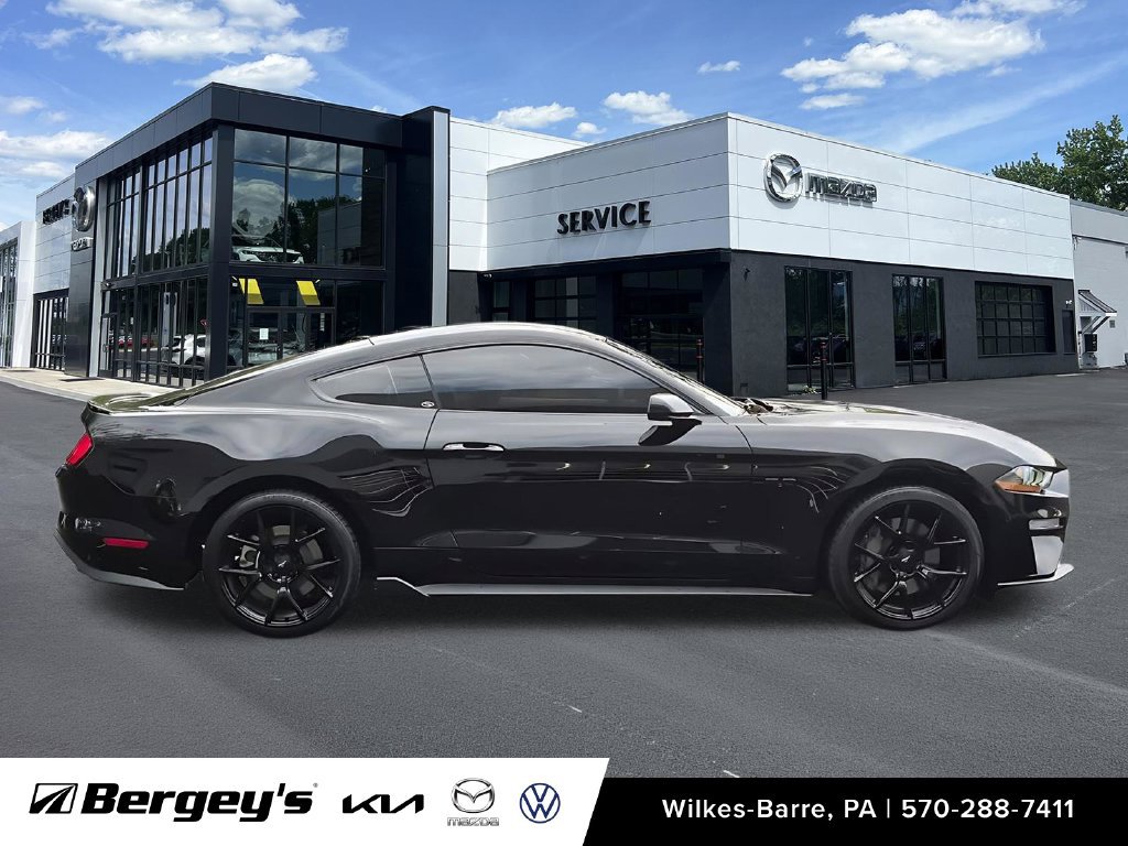 Used 2020 Ford Mustang GT RWD image 14