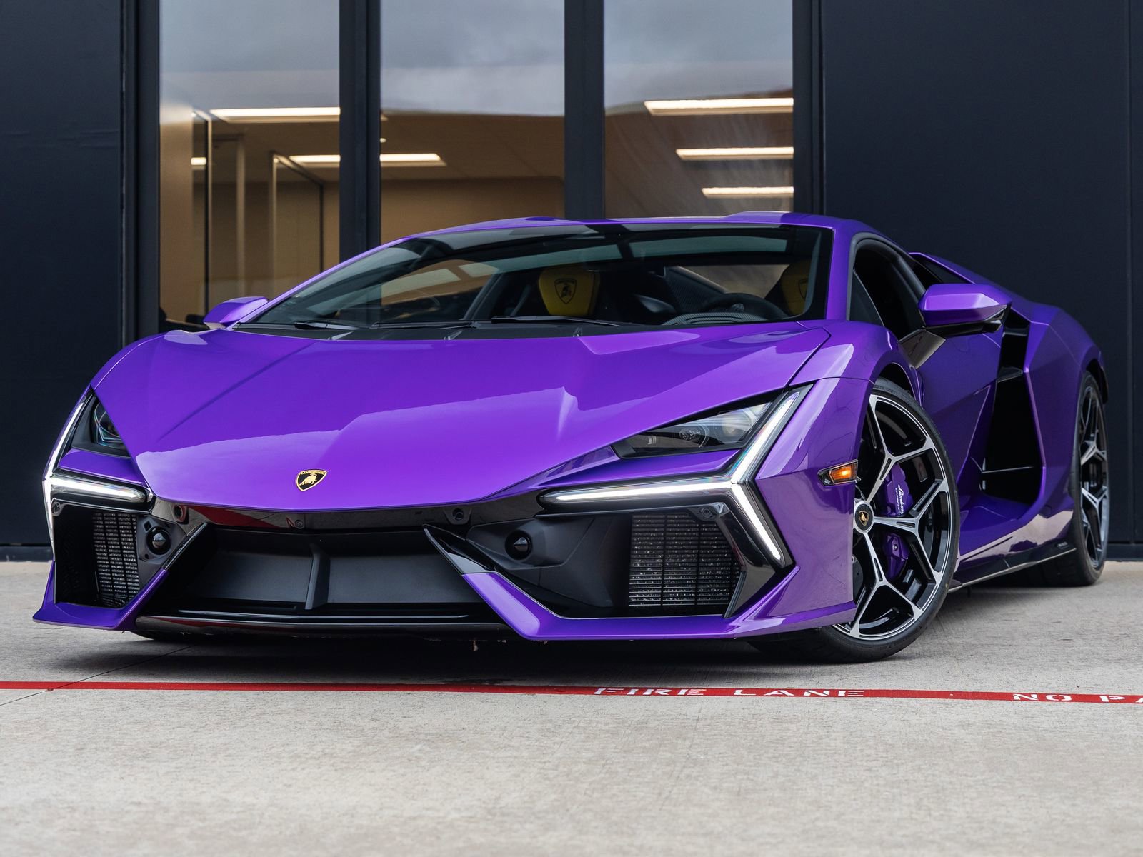 Used 2025 Lamborghini Revuelto
