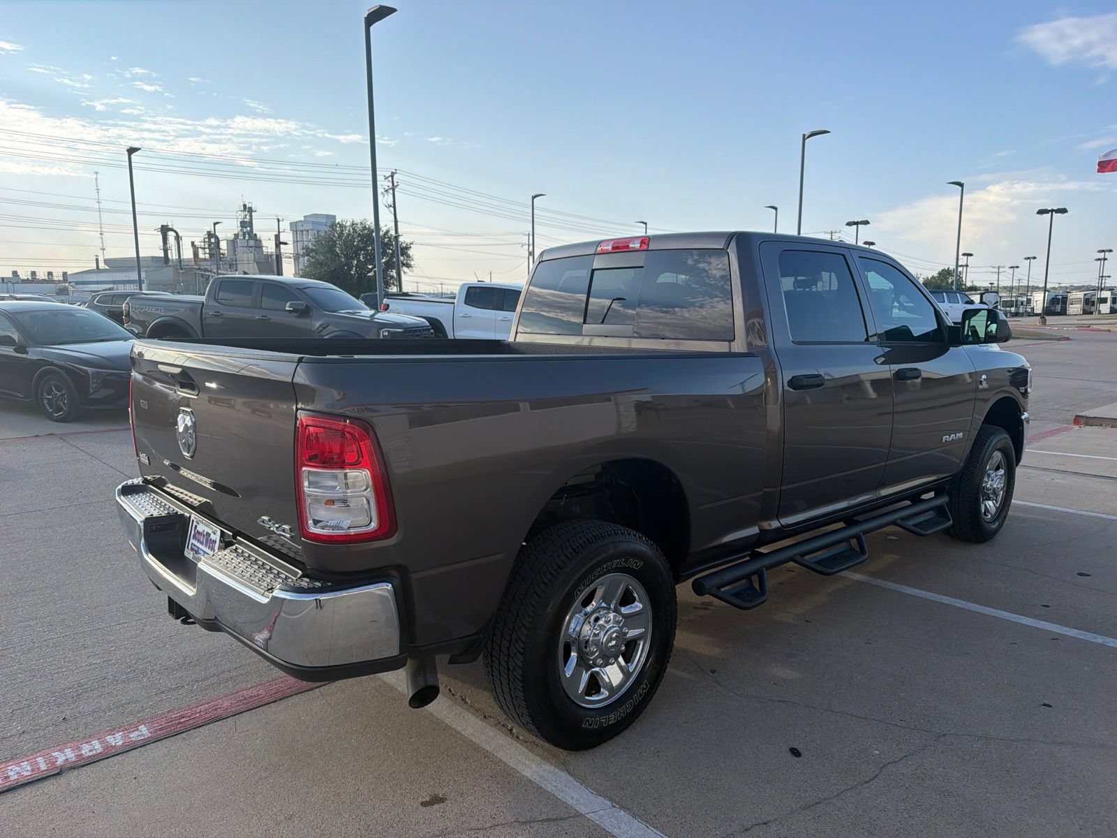 Used 2021 RAM 2500 Tradesman AWD/4WD image 5