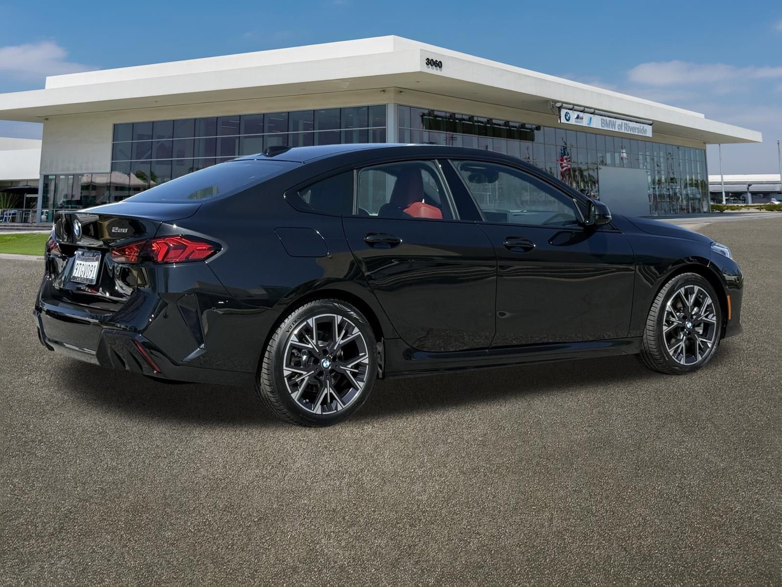 Used 2025 BMW 228i xDrive w/ Technology Package image 11