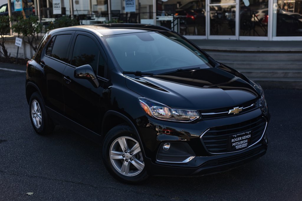 Used 2020 Chevrolet Trax LS w/ Tint and Cruise Package image 2