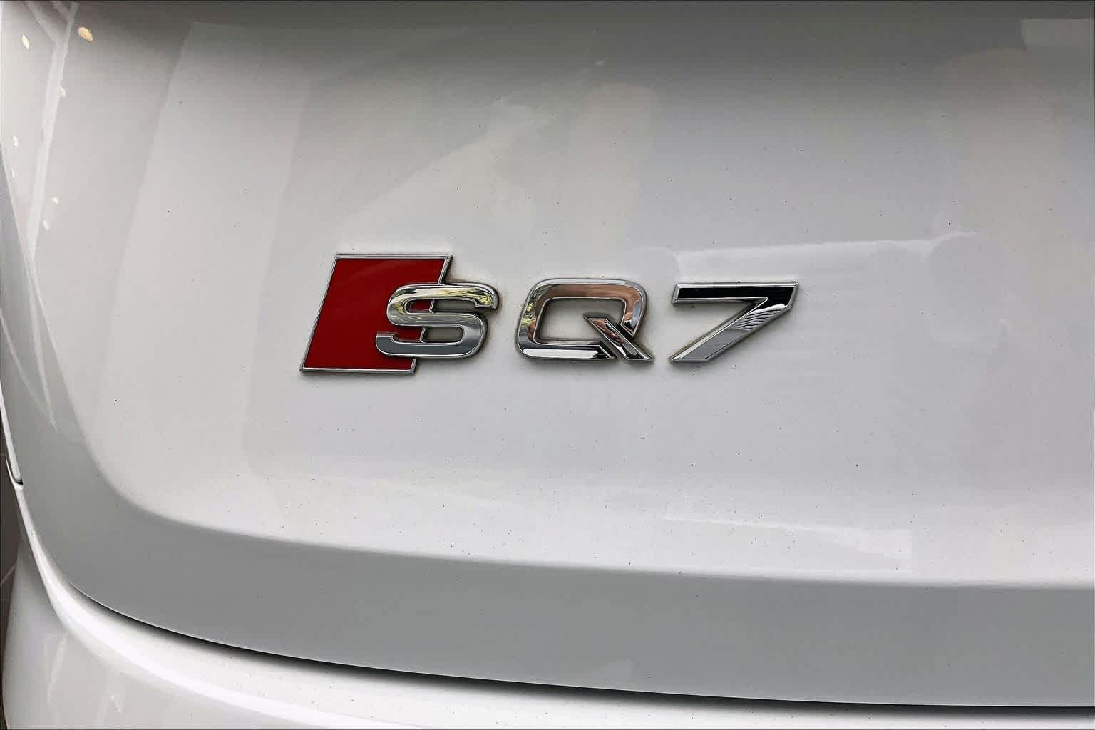 Used 2023 Audi SQ7 Premium Plus w/ Executive Package AWD/4WD image 31