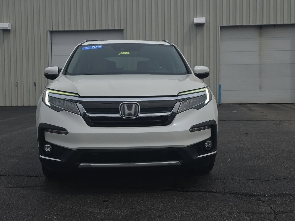 Used 2019 Honda Pilot Elite image 2