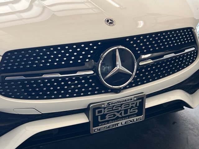 Used 2021 Mercedes-Benz GLC 300 4MATIC image 16