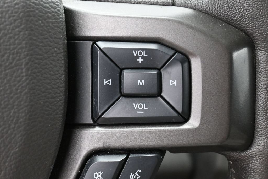 Used 2019 Ford Expedition XLT w/ Equipment Group 202A RWD image 21