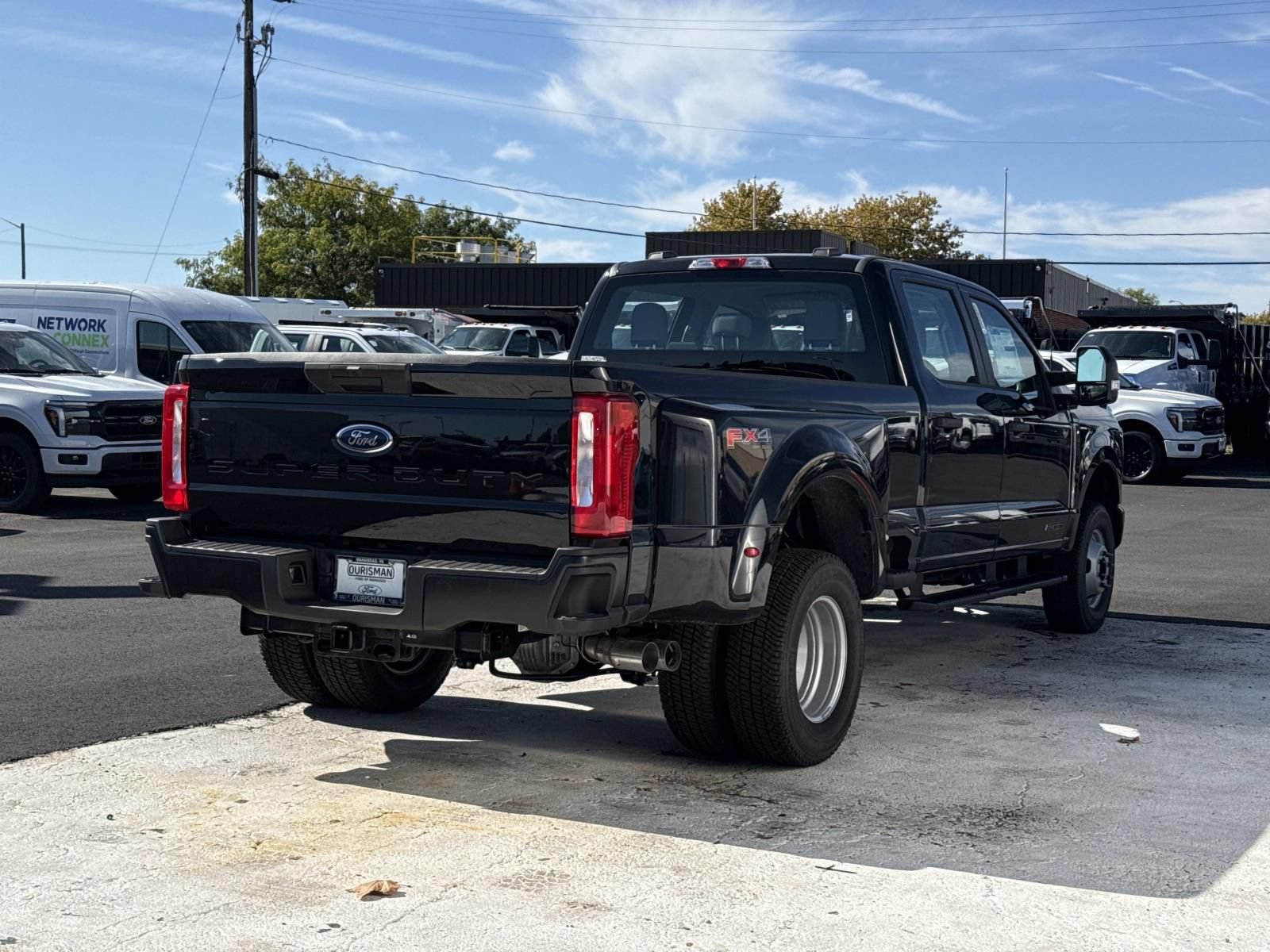 New 2025 Ford F350 XL w/ XL Driver Assist Package AWD/4WD image 3