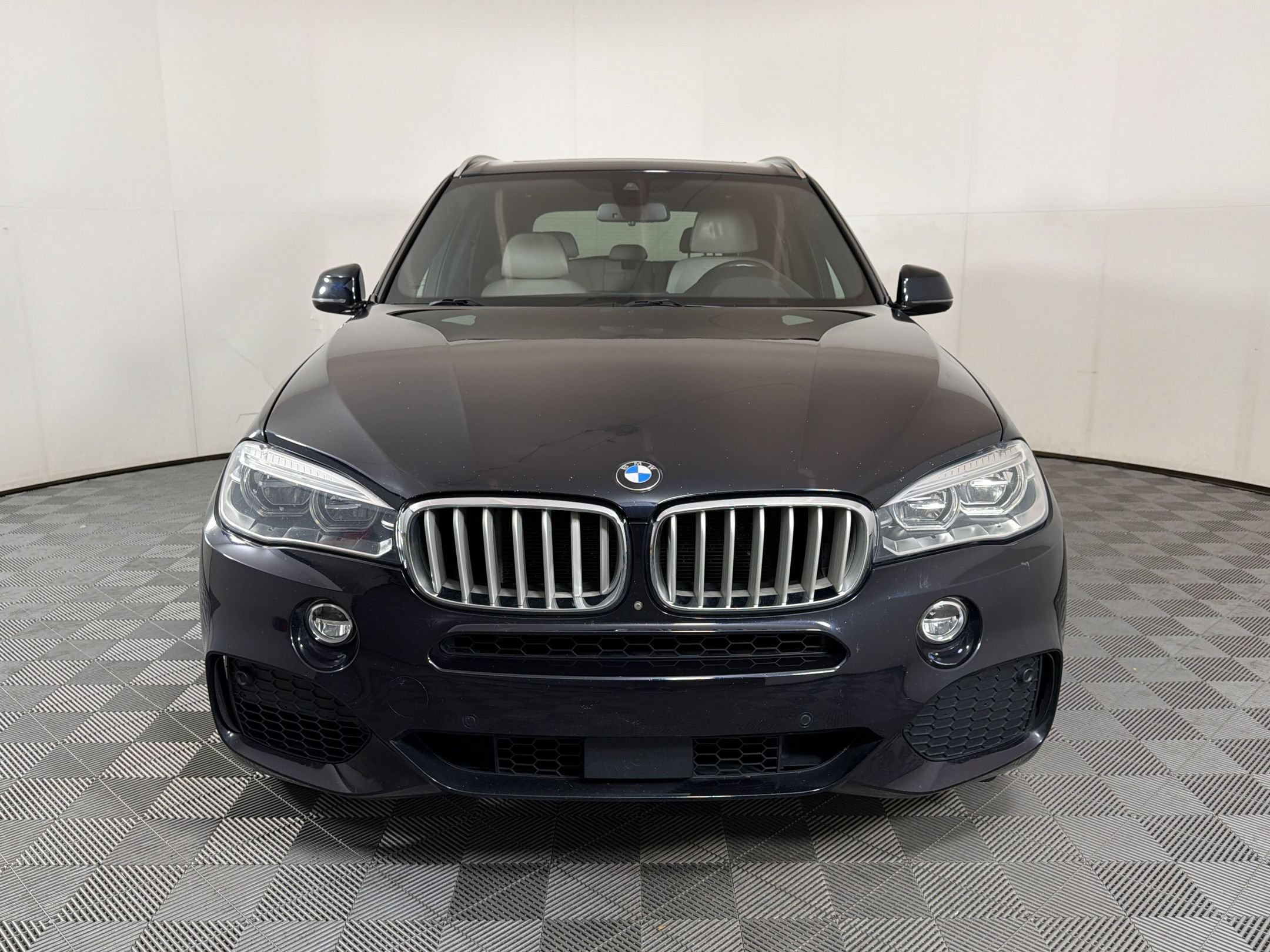 Used 2018 BMW X5 xDrive50i AWD/4WD image 7