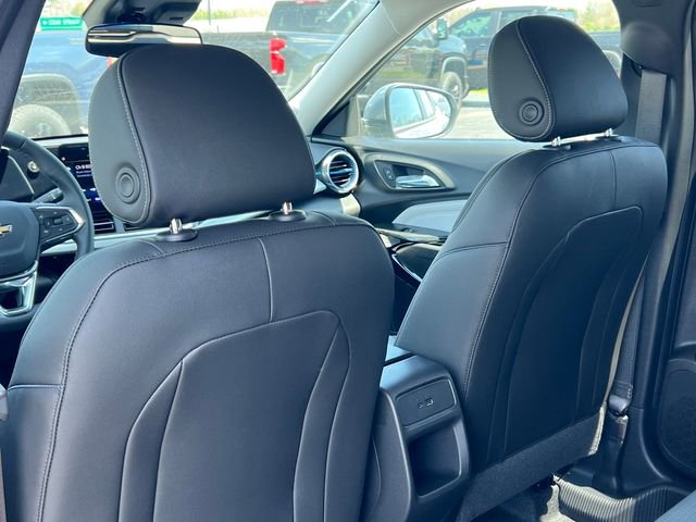 New 2026 Chevrolet Trax LT FWD image 30