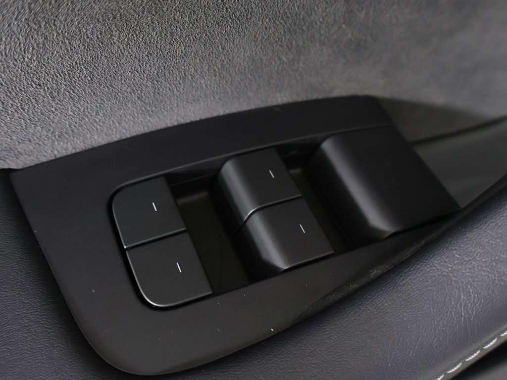 Used 2021 Tesla Model 3 Long Range image 39