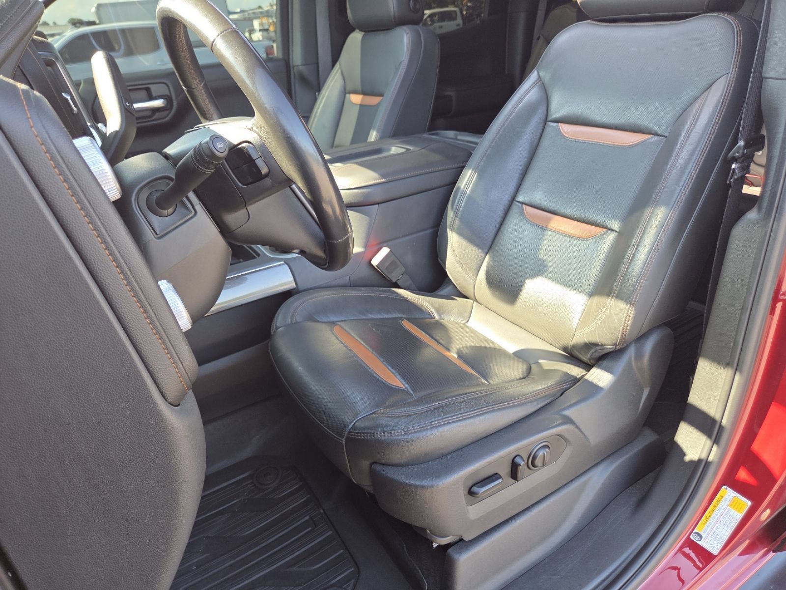 Used 2019 GMC Sierra 1500 AT4 w/ AT4 Premium Package AWD/4WD image 30