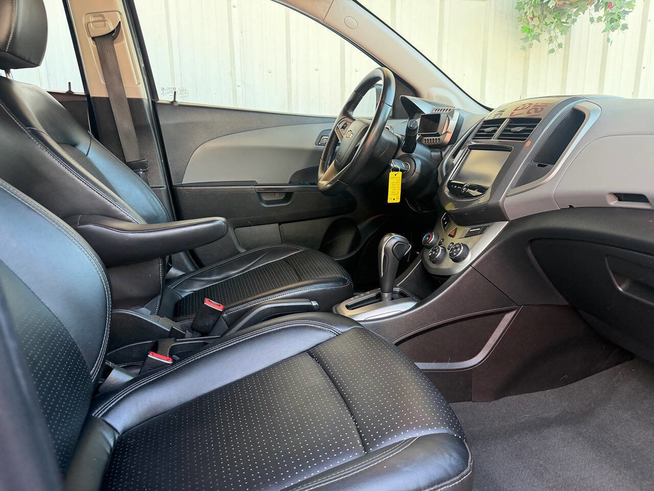 Used 2015 Chevrolet Sonic LTZ FWD image 13