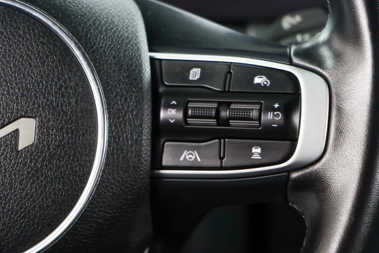 Used 2025 Kia K5 GT-Line FWD image 14