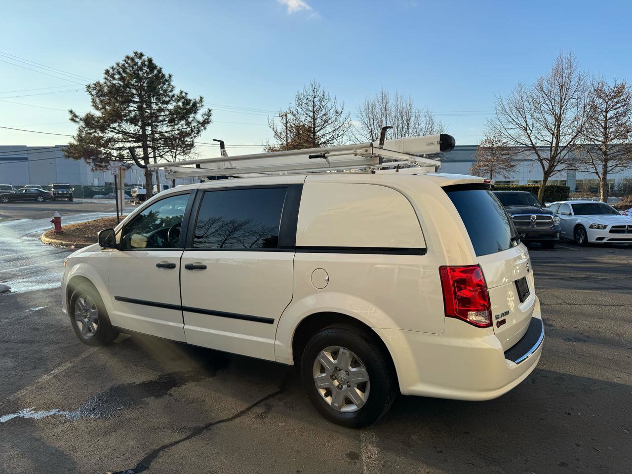 Used 2013 RAM C/V Tradesman image 6