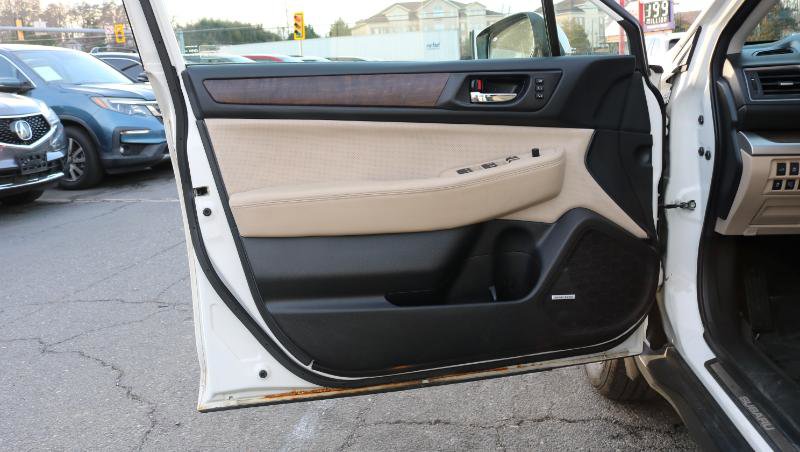 Used 2015 Subaru Outback 2.5i Limited image 10