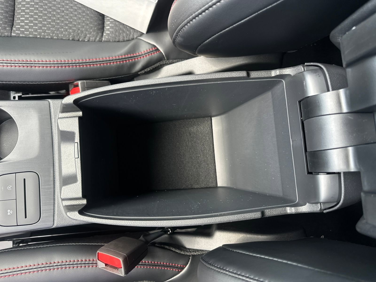 New 2026 Ford Escape ST-Line image 24