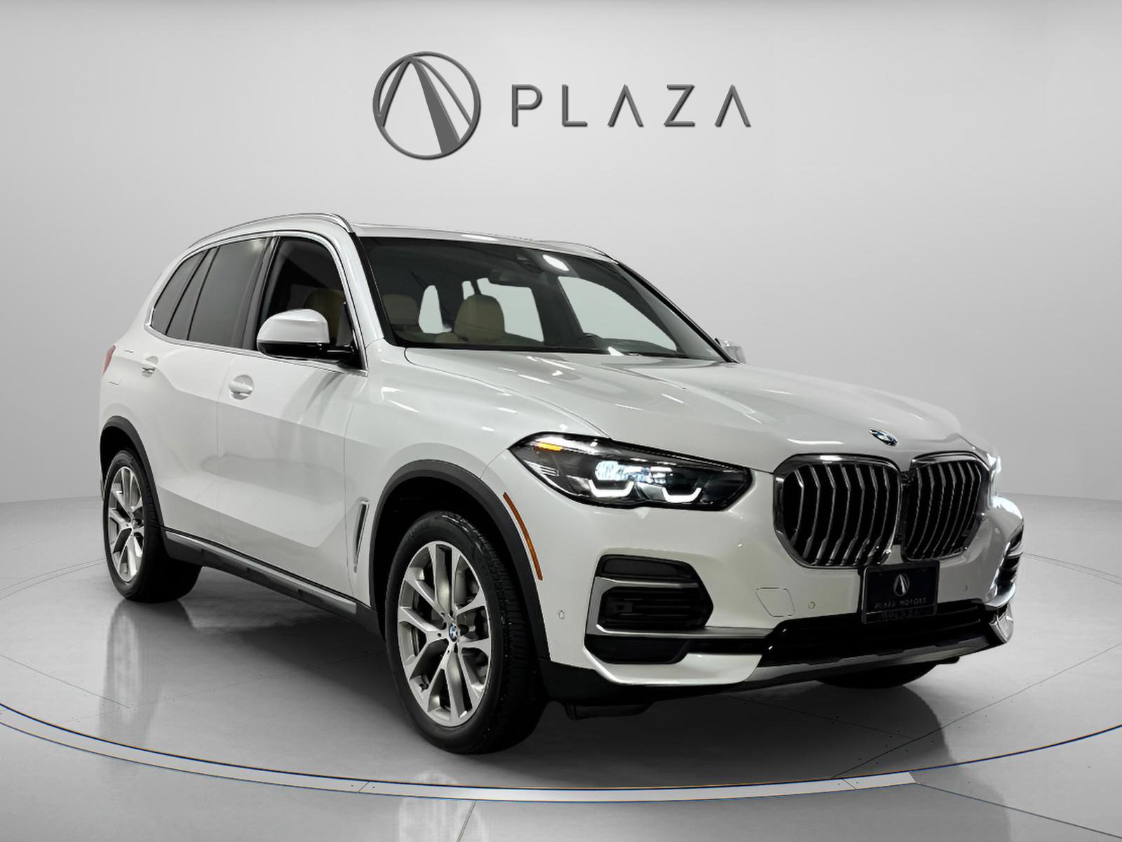 Used 2022 BMW X5 xDrive40i w/ Parking Assistance Package image 7