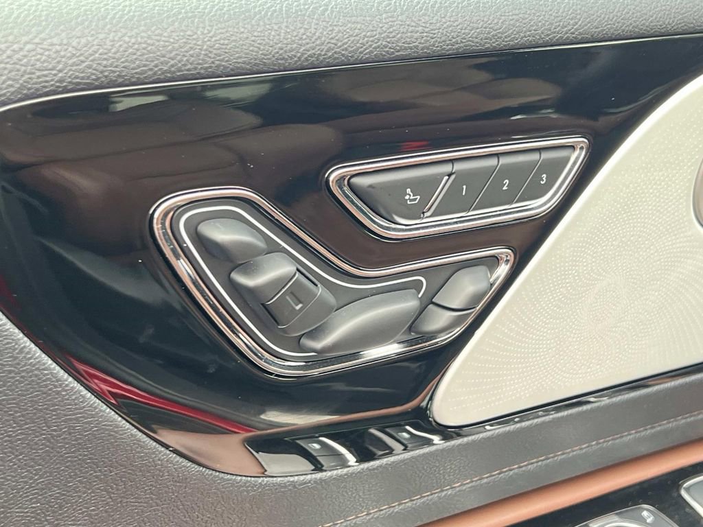 Used 2025 Lincoln Aviator Reserve w/ Equipment Group 201A image 14