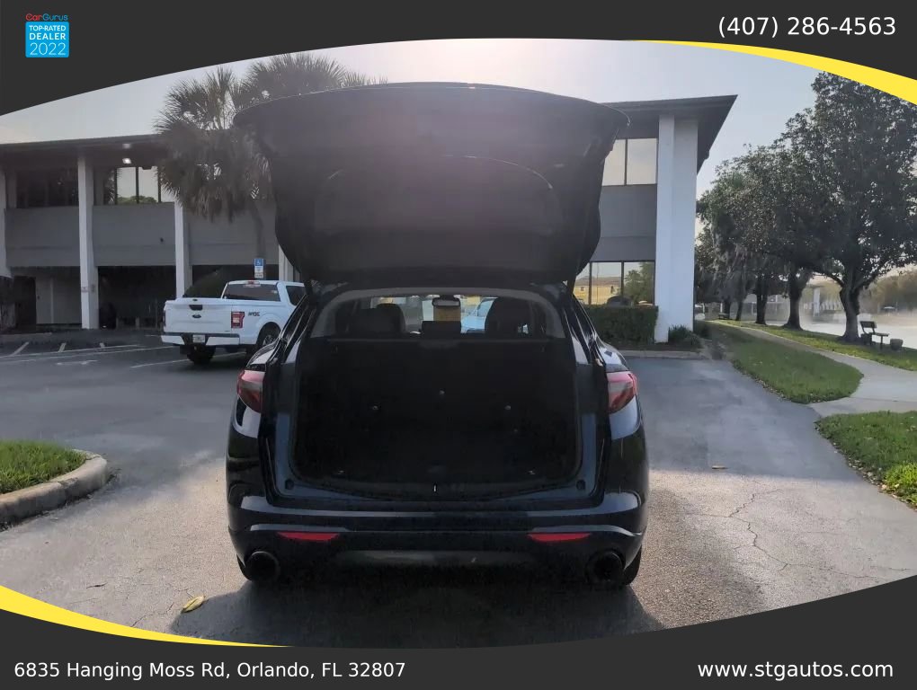 Used 2021 Alfa Romeo Stelvio Ti w/ Nero Edizione AWD/4WD image 35